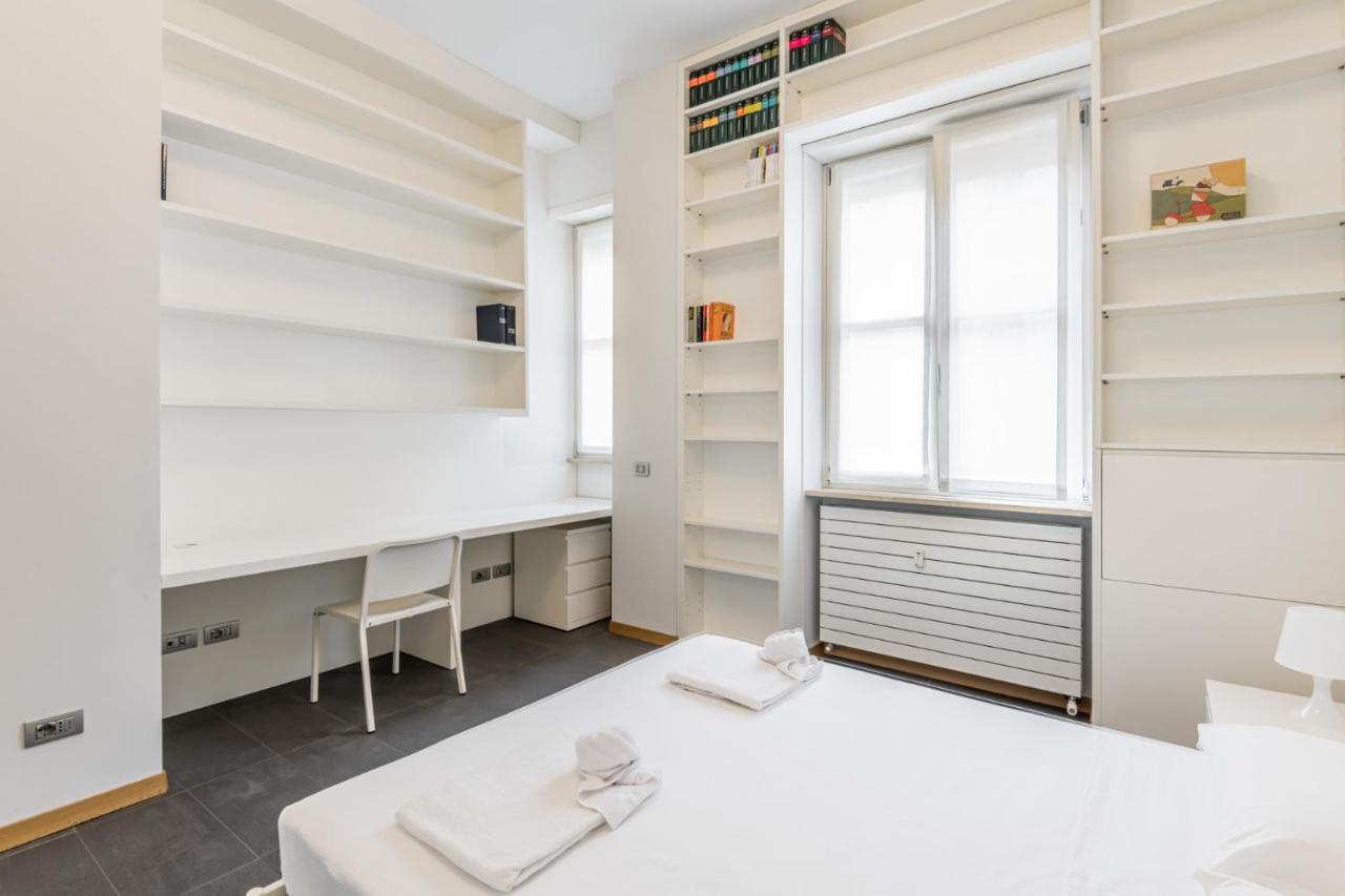 Easylife - Elegante Dimora Due Passi Dal Duomo Apartment Milano Ngoại thất bức ảnh